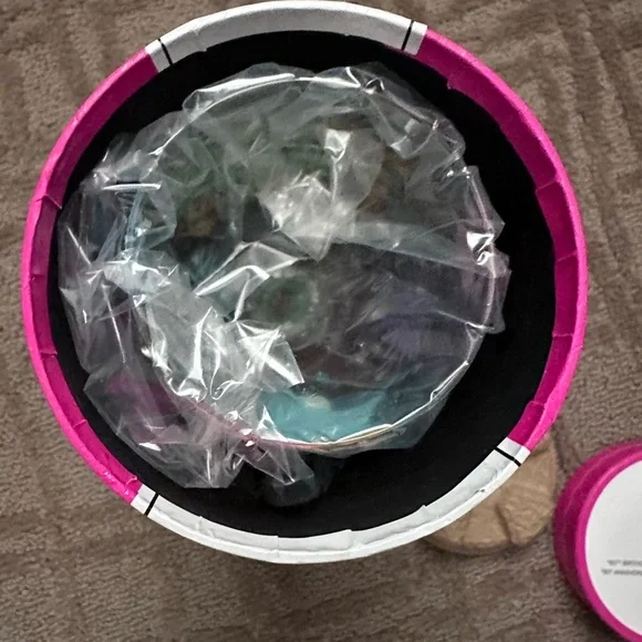 Lolita 60th Birthday Wine Glass - Colorful Celebration Design. NWT - Picture 7 of 10